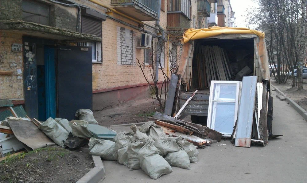 Вывоз мусора после ремонта в Троицке от ПроМусор — цены от 4640 руб., быстро и недорого