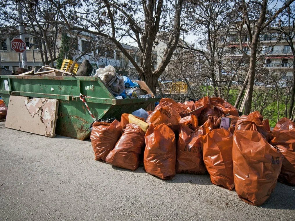 Круглосуточный вывоз мусора в Троицке в октябре