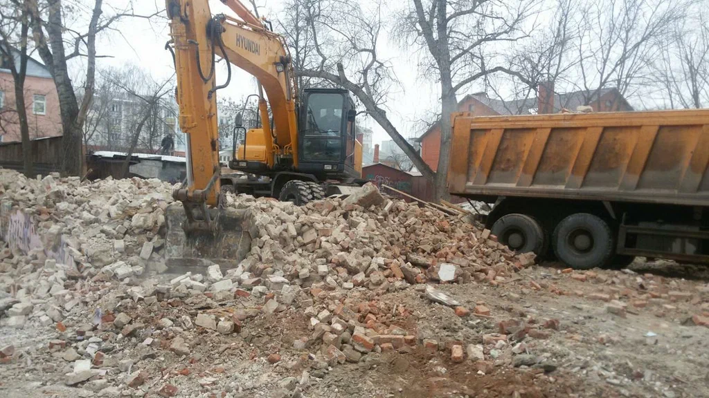 Вывоз мусора ОССиГ с выездом в Троицке в октябре